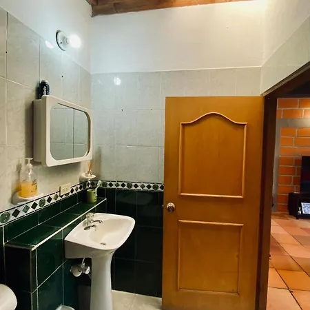 Next To The Airport - Cute Home Rionegro Exterior photo